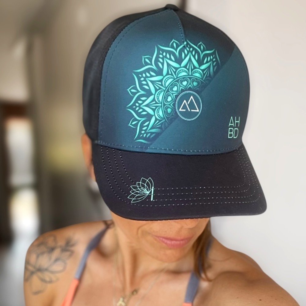 Casquette running Trucker, Inspirés par la nature, montagne, création suisse, Le Cervin noir et blanc, montagne suisse, Casquette montagne Catogne, Dent blanche