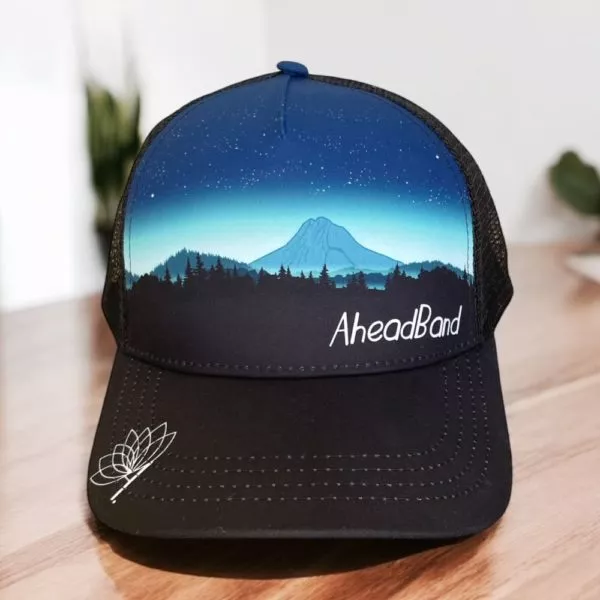 Casquette montagne suisse streetwear, casquette urbaine, look streetwear, création suisse, casquette montagnarde, Diablerets. Chavalard, Dent Blanche, Dents-du-Midi, explore, outdoor, Gastlosen, Muveran, Combin, Pilatus, camping, tente, AHBD, Moléson, casquette Moléson