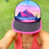 Casquette souple course à pied et sport extérieur, casquette topographie, création suisse, Montagnes rose, création suisse