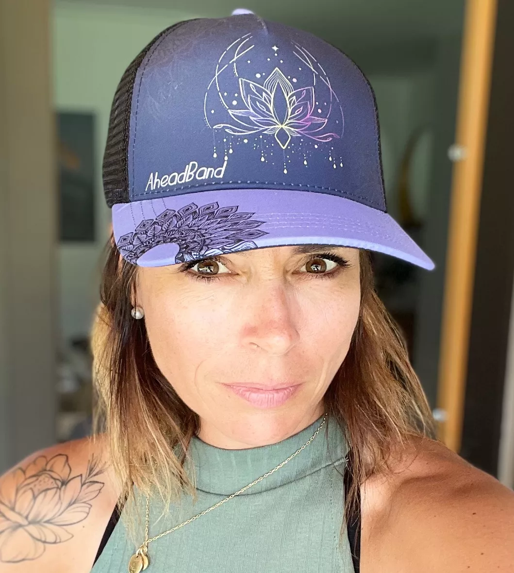 Casquette course à pied et sport extérieur, casquette montagne création suisse, casquette fleur de lotus