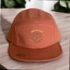 Casquette montagne suisse streetwear, casquette urbaine, look streetwear, création suisse, casquette montagnarde, Diablerets. Chavalard, Dent Blanche, Dents-du-Midi, explore, outdoor, Gastlosen, Muveran, Combin, Pilatus, camping, tente, AHBD, Moléson,