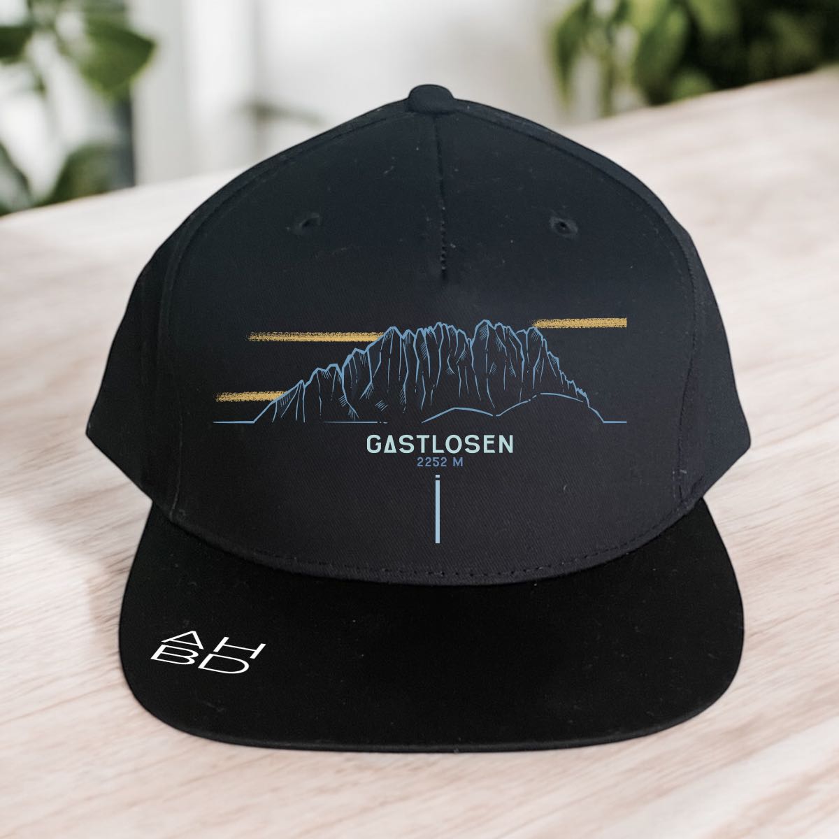 Casquette montagne suisse streetwear, casquette urbaine, look streetwear, création suisse, casquette montagnarde, Diablerets. Chavalard, Dent Blanche, Dents-du-Midi, explore, outdoor, Gastlosen, Muveran, Combin, Pilatus, camping, tente, AHBD, Moléson,