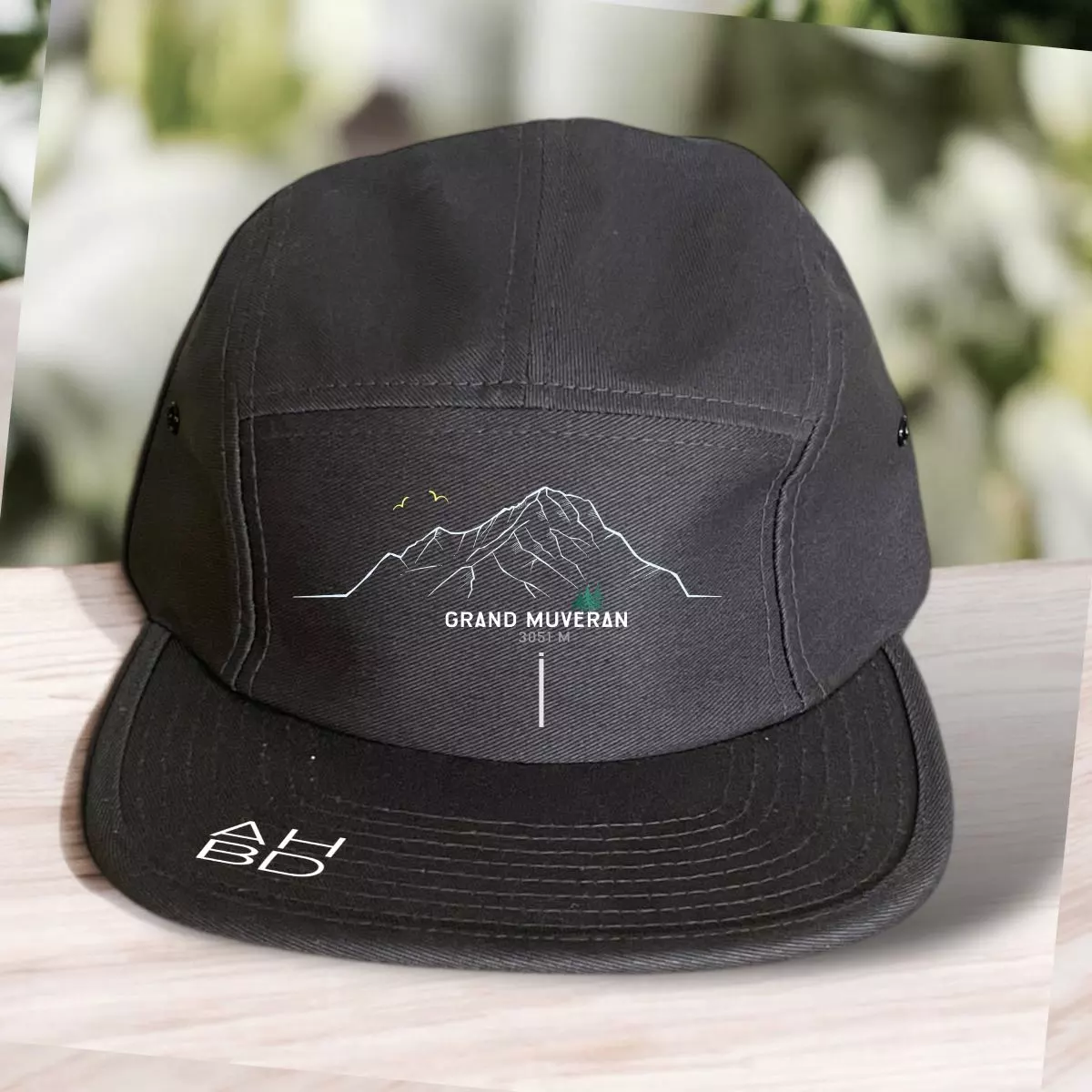 Casquette montagne suisse streetwear, casquette urbaine, look streetwear, création suisse, casquette montagnarde, Diablerets. Chavalard, Dent Blanche, Dents-du-Midi, explore, outdoor, Gastlosen, Muveran, Combin, Pilatus, camping, tente, AHBD, Moléson,