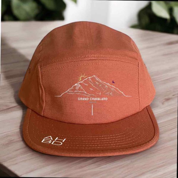 Casquette montagne suisse streetwear, casquette urbaine, look streetwear, création suisse, casquette montagnarde, Diablerets. Chavalard, Dent Blanche, Dents-du-Midi, explore, outdoor, Gastlosen, Muveran, Combin, Pilatus, camping, tente, AHBD, Moléson,