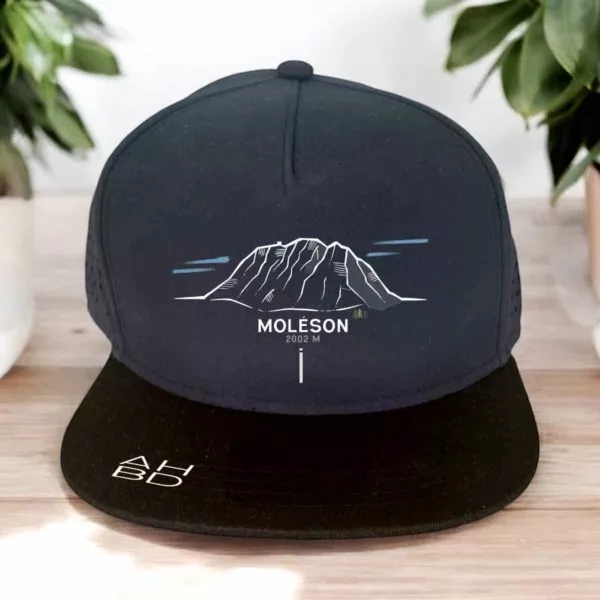 Casquette montagne suisse streetwear, casquette urbaine, look streetwear, création suisse, casquette montagnarde, Diablerets. Chavalard, Dent Blanche, Dents-du-Midi, explore, outdoor, Gastlosen, Muveran, Combin, Pilatus, camping, tente, AHBD, Moléson, casquette bébé