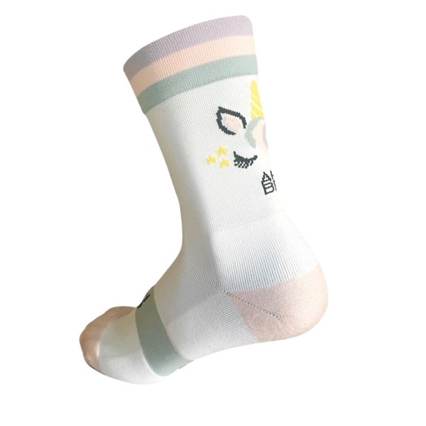 chaussettes de course à pied, chaussettes de sport chaussettes de vélo, chaussettes de running, montagne suisse, accessoires montagne, running socks, cycling socks