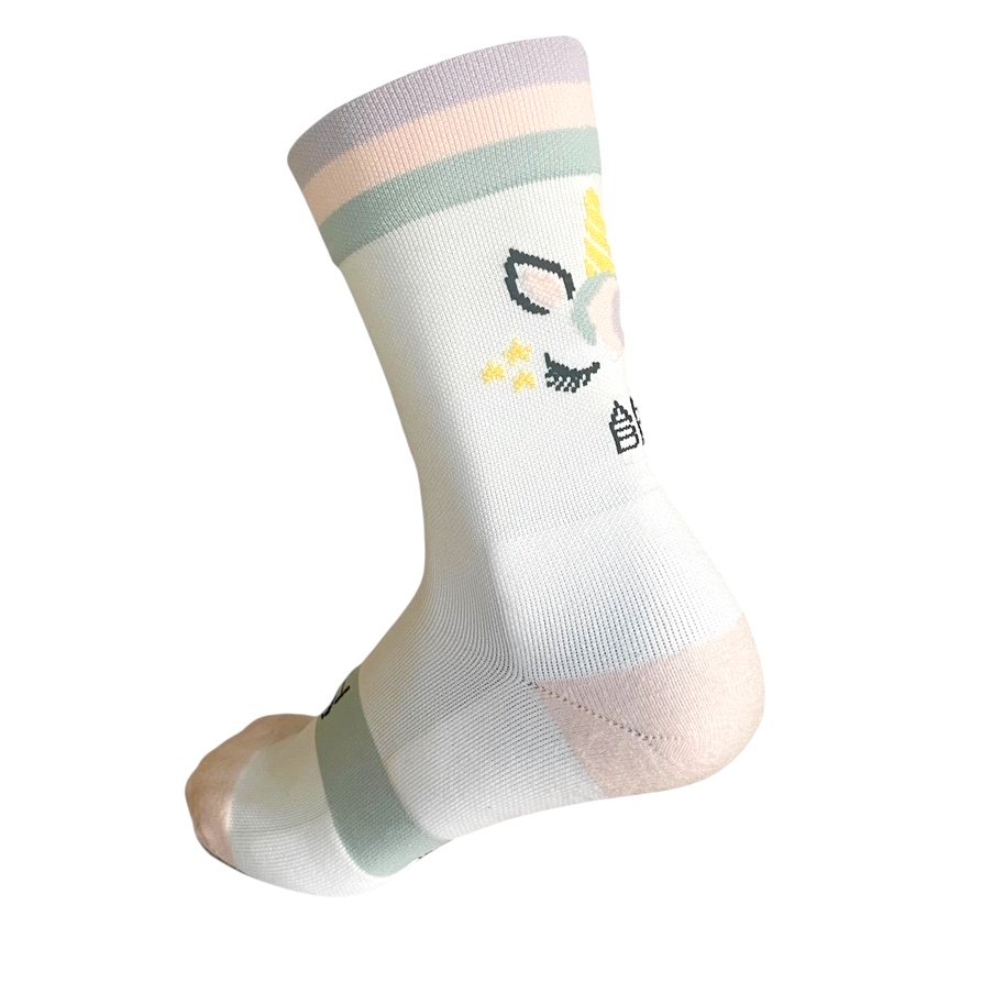 chaussettes de course à pied, chaussettes de sport chaussettes de vélo, chaussettes de running, montagne suisse, accessoires montagne, running socks, cycling socks