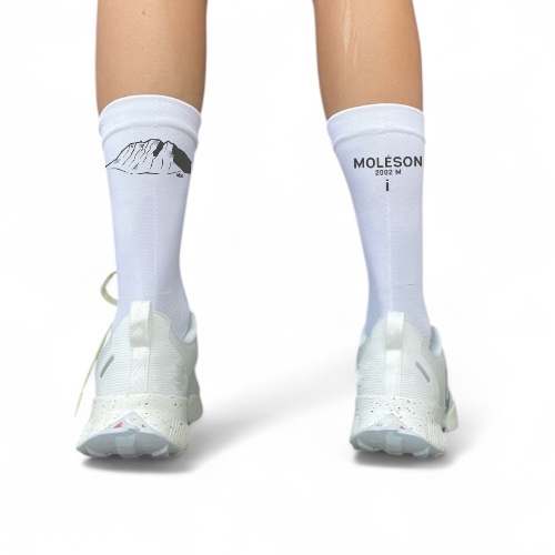 chaussettes de course à pied, chaussettes de sport chaussettes de vélo, chaussettes de running, montagne suisse, accessoires montagne, running socks, cycling socks