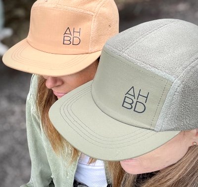 Casquette running Trucker, Inspirés par la nature, montagne, création suisse, Le Cervin noir et blanc, montagne suisse, Casquette montagne Catogne, Dent blanche, Dents-du-Midi, casquette polaire, casquette camper
