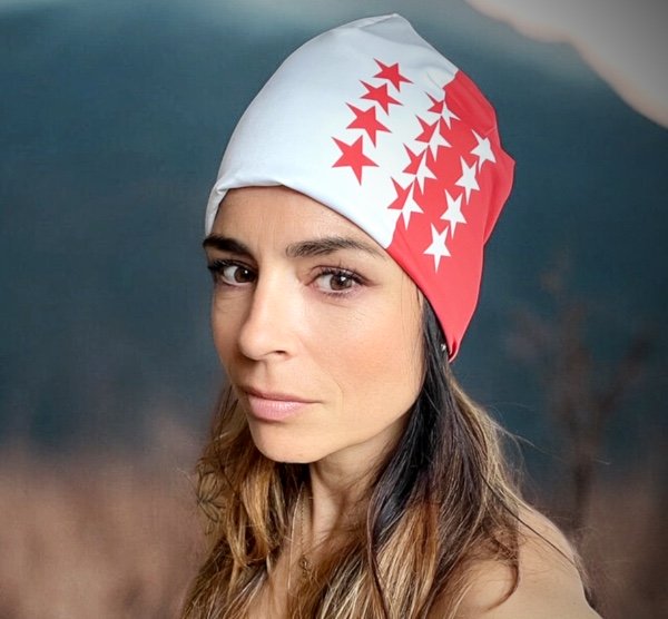 BONNET suisse personnalisable, bonnet valais, bonnet valaisan, bonnet fabriqué en suisse