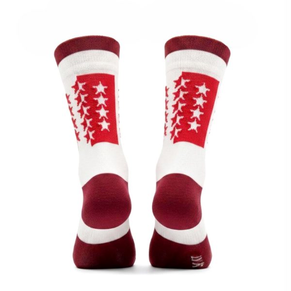 Chaussettes de sport, chaussettes performance, chaussettes personnalisables, chaussettes running, chaussettes cycling, chaussettes alpines,, chaussettes montagnes, chaussettes suisses, chaussettes montagnes suisses