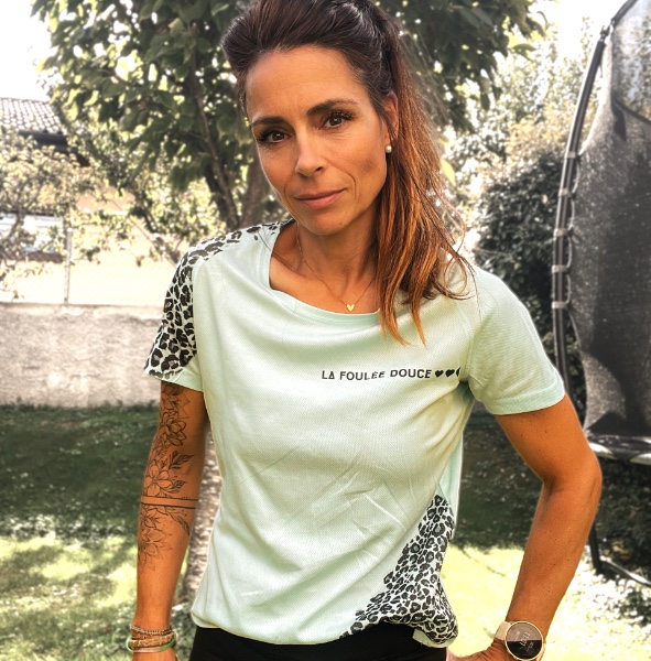 T-shirt sport suisse , t-shirt running, vêtement technique de sport, t-shirt running montagne , t-shirt running leopard